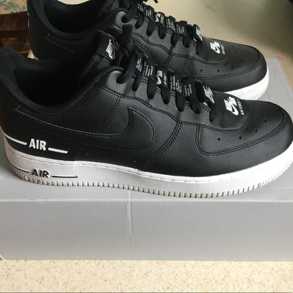Nike Air Force 1 - Picture 2 of 4